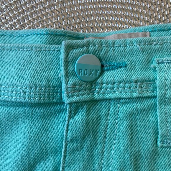 Roxy Mint Green Denim Shorts NWOT - Picture 2 of 8